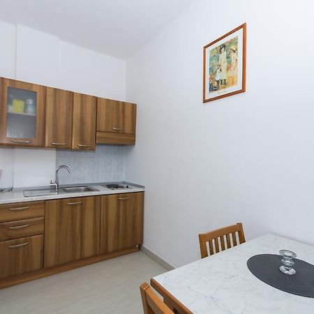Apartments Bisera Trogir Bagian luar foto